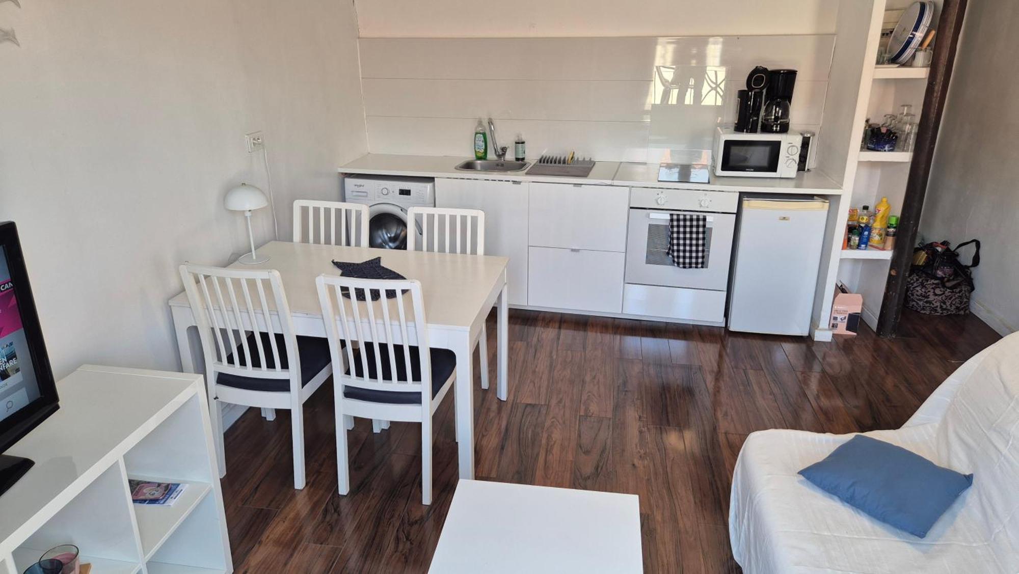 Au Coeur Du Panier Avec Terrasse 2 A 4 Personnes Climatisation Apartment Marseille Exterior photo